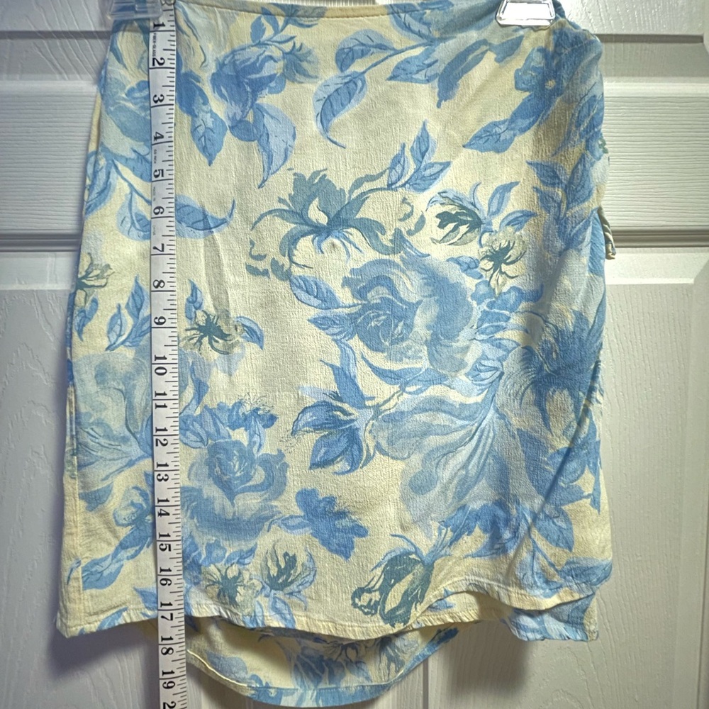Express Blue and Cream Floral Mini Skirt